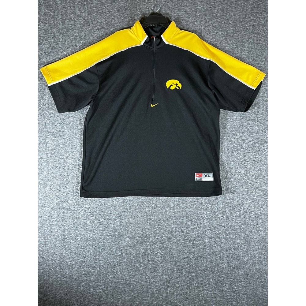 Nike Team Iowa Hawkeyes Mens XL 1/4 Zip Short Sleeve Pullover Black Gold Shirt‎